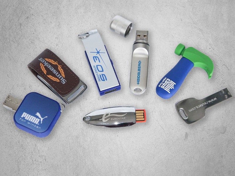 USB ključki s potiskom za reklamo.