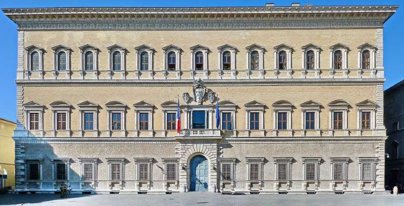 Palazzo Farnese v Rimu